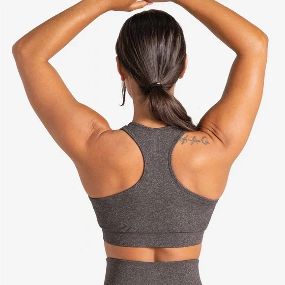 LAST CHANCE | Pursue Fitness Core Seamless Sports Bra in Brown Marl - Picture 3 of 7